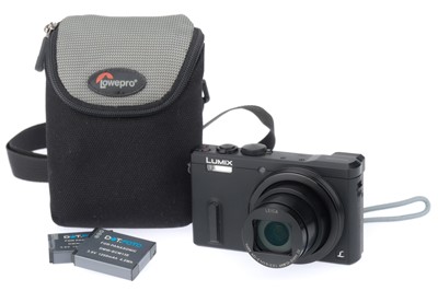 Lot 220 - A Panasonic Lumix TZ60 Digital Compact Camera