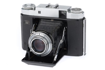 Lot 282 - A Zeiss Ikon Super Ikonta III 531/16 Medium Format Folding Camera