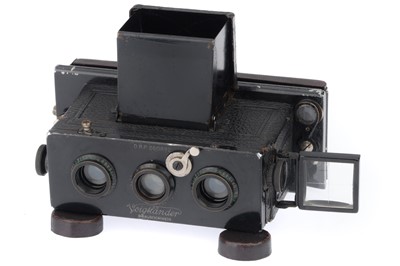 Lot 396 - A Voigtlander Stereflekoskop