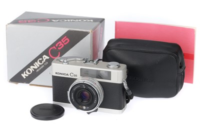 Lot 108 - A Konica C35 Compact Camera