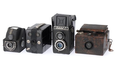Lot 402 - A Mixed Selection of Cameras