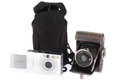 Lot 185 - A Pair of Cameras