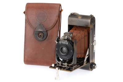 Lot 161 - An Ensign Carbine No.4 Tropical Model Folding Bed Camera