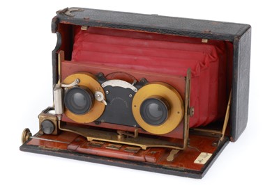 Lot 192 - A J. Lizars "Challenge" Folding Camera