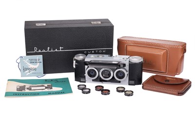 Lot 266 - A White Stereo Realist Custom 1050 Stereo 35mm Camera