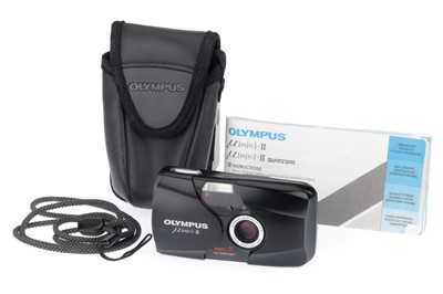 Lot 118 - An Olympus mju-II Compact 35mm Camera