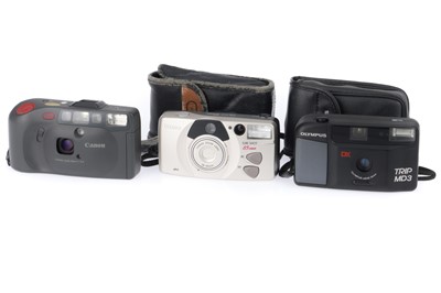 Lot 81 - A Group of Compact 35mm Cameras