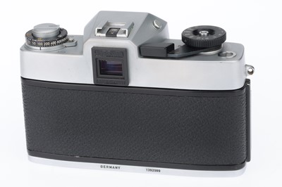 Lot 13 - A Leitz-Wetzlar Leicaflex SL2Camera Body