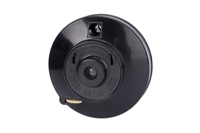 Lot 434 - A Pressure Sealed Plastics Ltd PIC Camera