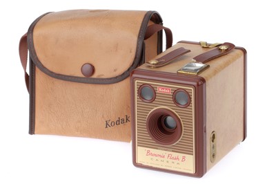 Lot 198 - A Kodak Brownie Flash B Camera
