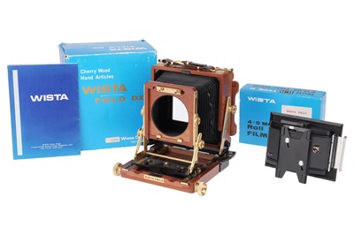 Lot 380 - A Wista Field DX 5x4" Field Camera