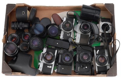 Lot 87 - A Selection of Cameras and Lenses