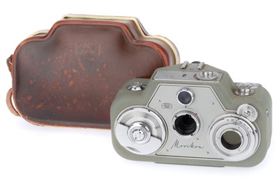 Lot 288 - A Zeiss Ikon Movikon Cine Camera
