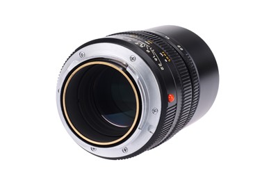 Lot 9 - A Leica Elmarit-M f/2.8 90mm Lens
