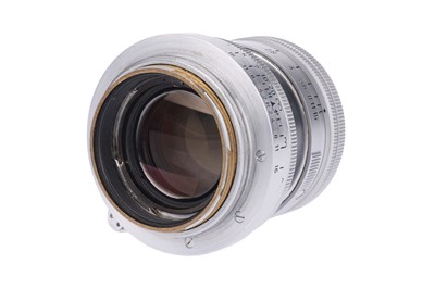 Lot 17 - A Leitz Summicron 'Thorium' f/2 50mm Lens