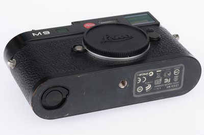 Lot 7 - A Leica M9 Digital Rangefinder Camera Body