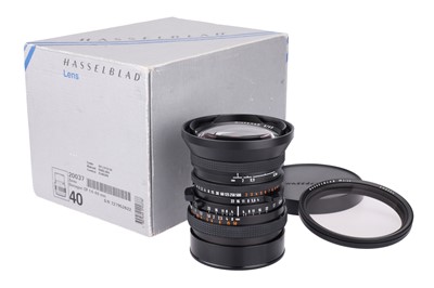 Lot 294 - A Carl Zeiss Distagon T* CF f/4 40mm Lens