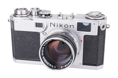 Lot 142 - A Nikon S2 Rangefinder Camera