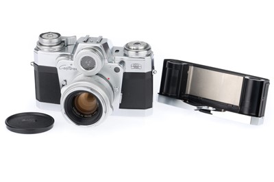 Lot 91 - A Zeiss Ikon Contarex "Bulls-Eye" Camera
