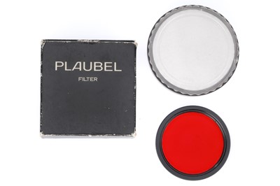 Lot 318 - A Plaubel R60 58mm Red Camera Lens Filter For Makina 67