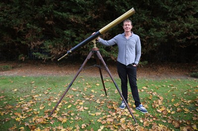 Lot 450 - A Large & Impressive Early Telescope & Tripod