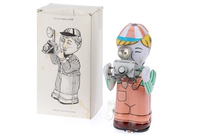 Lot 469 - A Clockwork Mechanical Photographer Toy