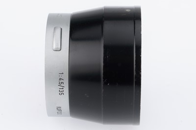 Lot 31 - A Leitz IUFOO Lens Hood