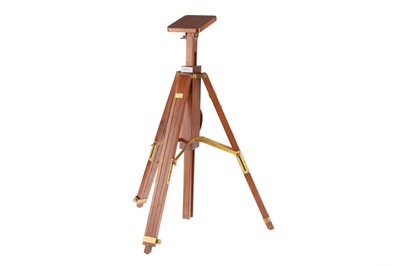 Lot 370 - A Fine Gandolfi Tripod