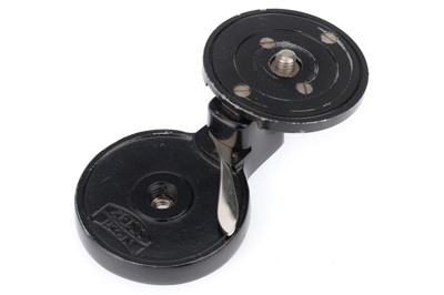 Lot 309 - A Zeiss Ikon 90 Degree Tripod Adapter