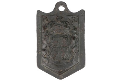 Lot 280 - Bronze Queen Anne 7lb wool weight