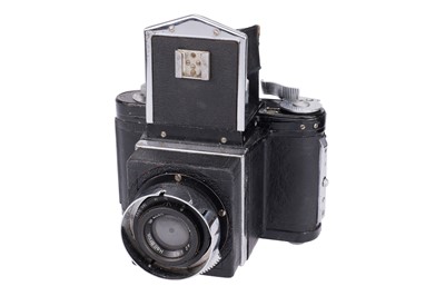 Lot 305 - An 'Ex-Admiralty Remodelled' ARL Mk. II Camera