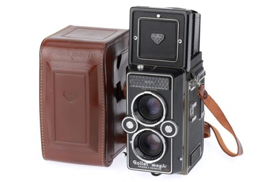 Lot 153 - A Rollei Magic I TLR Camera
