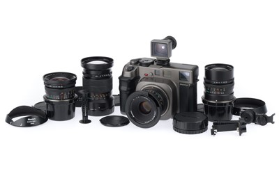 Lot 155 - A Mamiya 7 Medium Format Rangefinder Camera