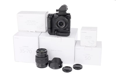 Lot 318 - A Fujifilm GFX 50s Digital Medium Format Camera Outfit