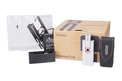 Lot 214 - A Contax i4R Digital Compact Camera