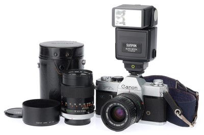 Lot 111 - A Canon FTb QL 35mm SLR Camera Outfit