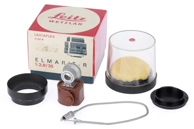 Lot 23 - A Group of Leica Accessories