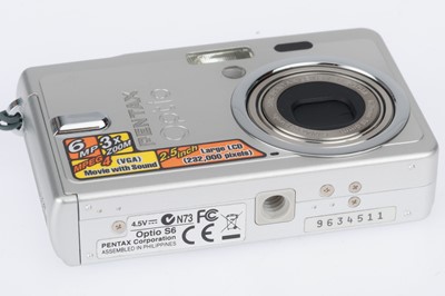 Lot 207 - A Pentax Optio S6 Digital Compact Camera