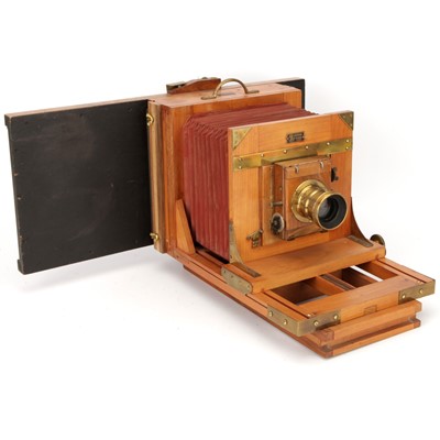 Lot 287 - A Demaria-Lapierre Half Plate Studio Camera