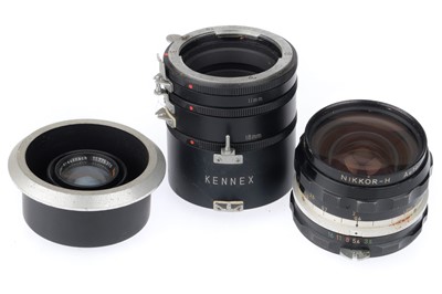 Lot 221 - A Nikon Nikkor-H f/3.5 28mm Lens
