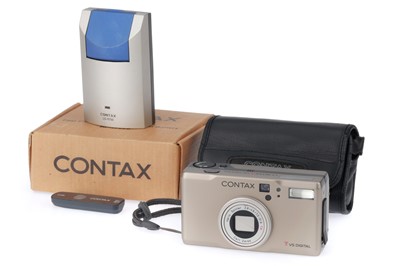Lot 109 - A Contax T VS Digital Compact Camera