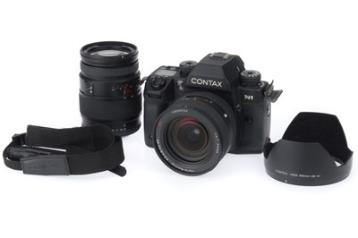 Lot 71 - A Contax N1 35mm SLR Camera Outfit