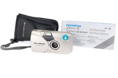 Lot 124 - An Olympus mju-II Compact Camera