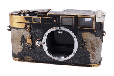 Lot 27 - A Leica M3 Black Paint Rangefinder Body