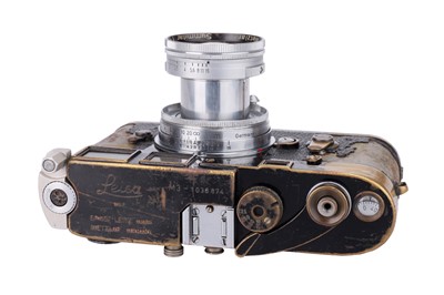 Lot 27 - A Leica M3 Black Paint Rangefinder Body