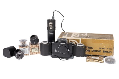 Lot 151 - A Nikon F SLR Camera w/Nikon F-250 Motor Drive