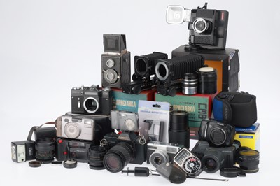 Lot 65 - A Mixed Selection of Cameras, and Photographica