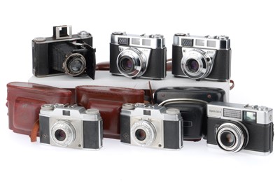 Lot 125 - A Selection of Film Cameras