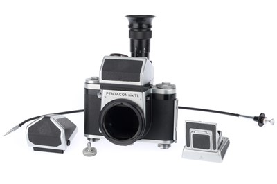 Lot 95 - A Pentacon sixTL Medium Format SLR Camera Body