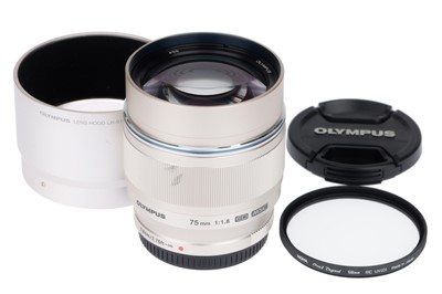 Lot 144 - An M.Zuiko Digital f/1.8 75mm ED MSC Lens